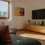 Hofstatt Salzburg - Im Gruenen Am Stadtrand Von Salzburg *
