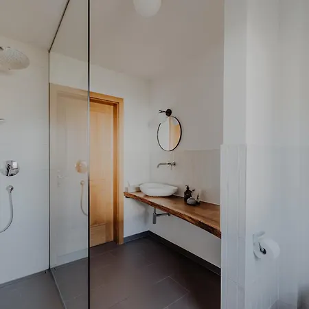 Ferienhaus Hofstatt Salzburg - Im Grünen Am Stadtrand Von Salzburg Sollheim