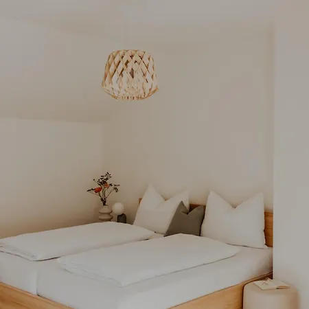 Hofstatt Salzburg - Im Gruenen Am Stadtrand Von Salzburg *